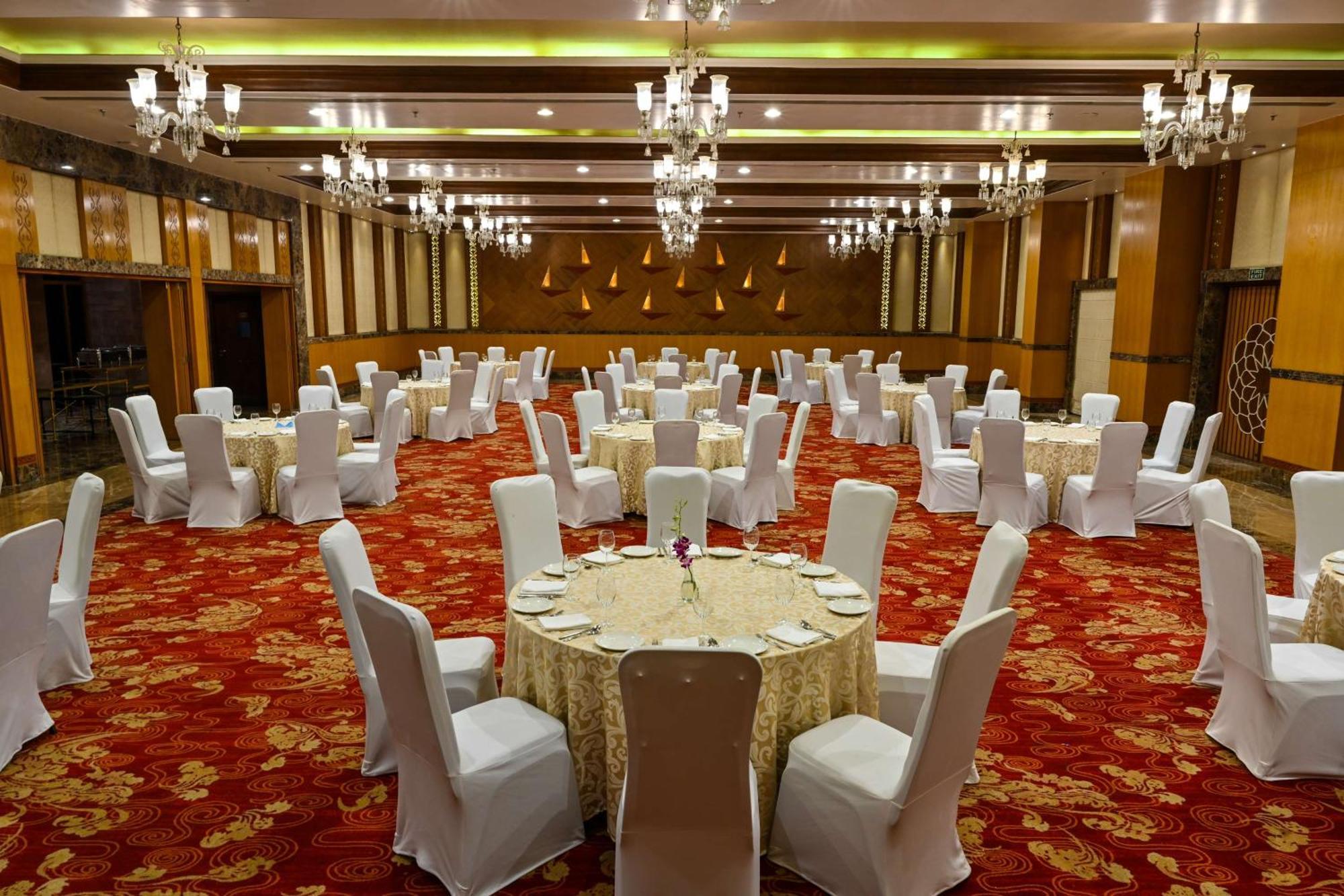 Готель Radisson Jodhpur Джодхпур Екстер'єр фото The Grand Ballroom
