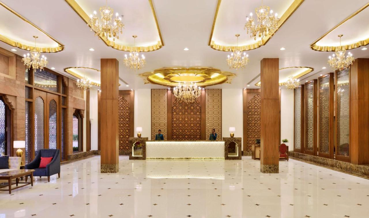 Готель Radisson Jodhpur Джодхпур Екстер'єр фото The lobby of the hotel